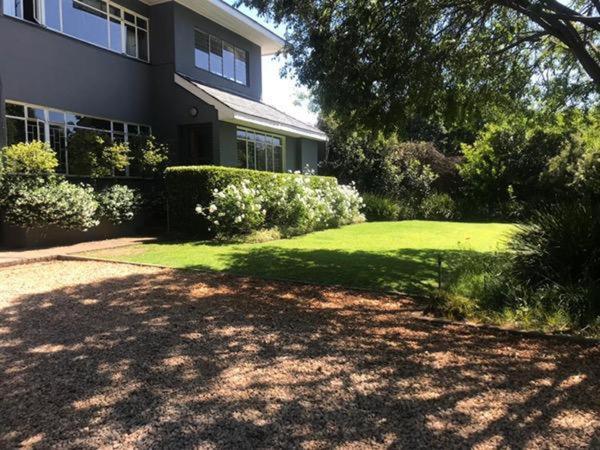 46 On Allcock Guest Apartment & Luxury Room Pretoria-Noord 外观 照片