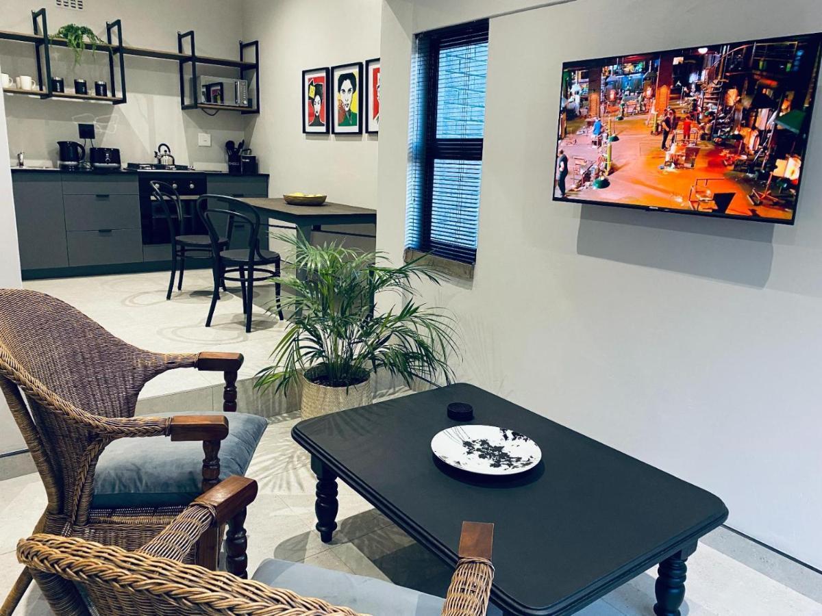 46 On Allcock Guest Apartment & Luxury Room Pretoria-Noord 客房 照片