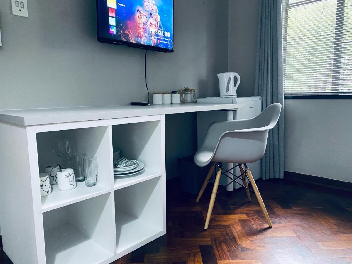 46 On Allcock Guest Apartment & Luxury Room Pretoria-Noord 外观 照片